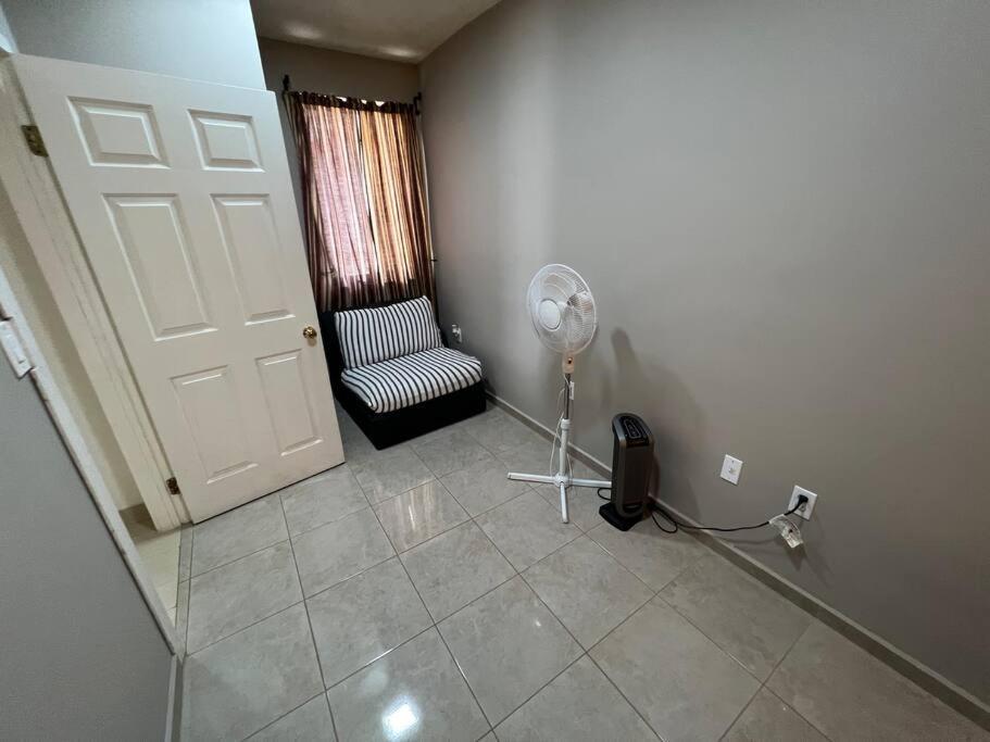 Aparment Rosarito Beach Downtown Buitenkant foto